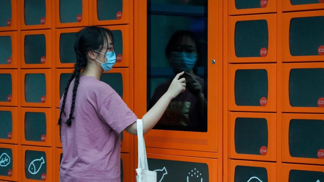 蘑菇视频下载污工业平板电脑携手外卖取餐柜，迈进外卖新时代